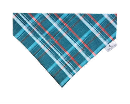 Blitzen Plaid Pet Bandana - Mutty Mornings