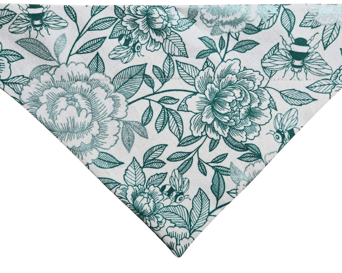 Botanical Buzz Pet Bandana - Mutty Mornings
