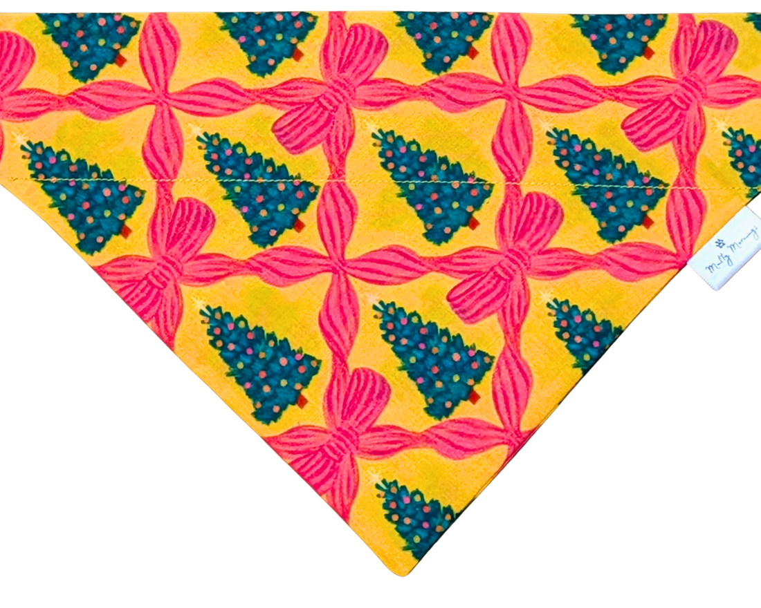 Golden Christmas Pet Bandana - Mutty Mornings