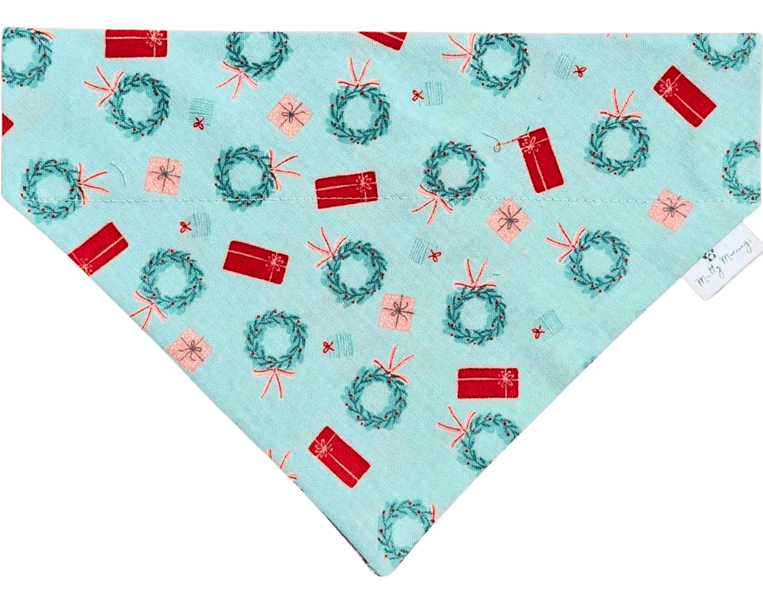 Home for the Holidays Pet Bandana - Mutty Mornings