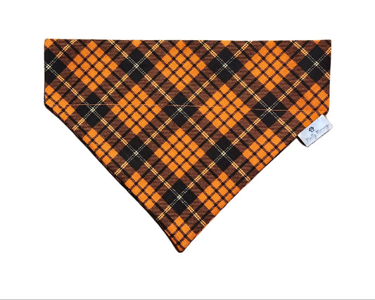 Plaid - O - Lantern Pet Bandana - Mutty Mornings