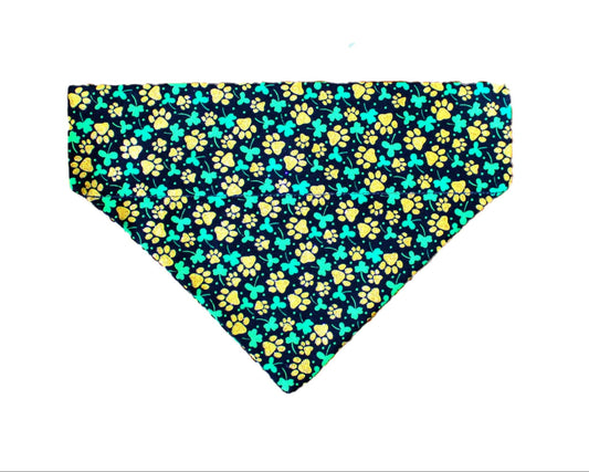 Shamrock Pawprint Pet Bandana - Mutty Mornings