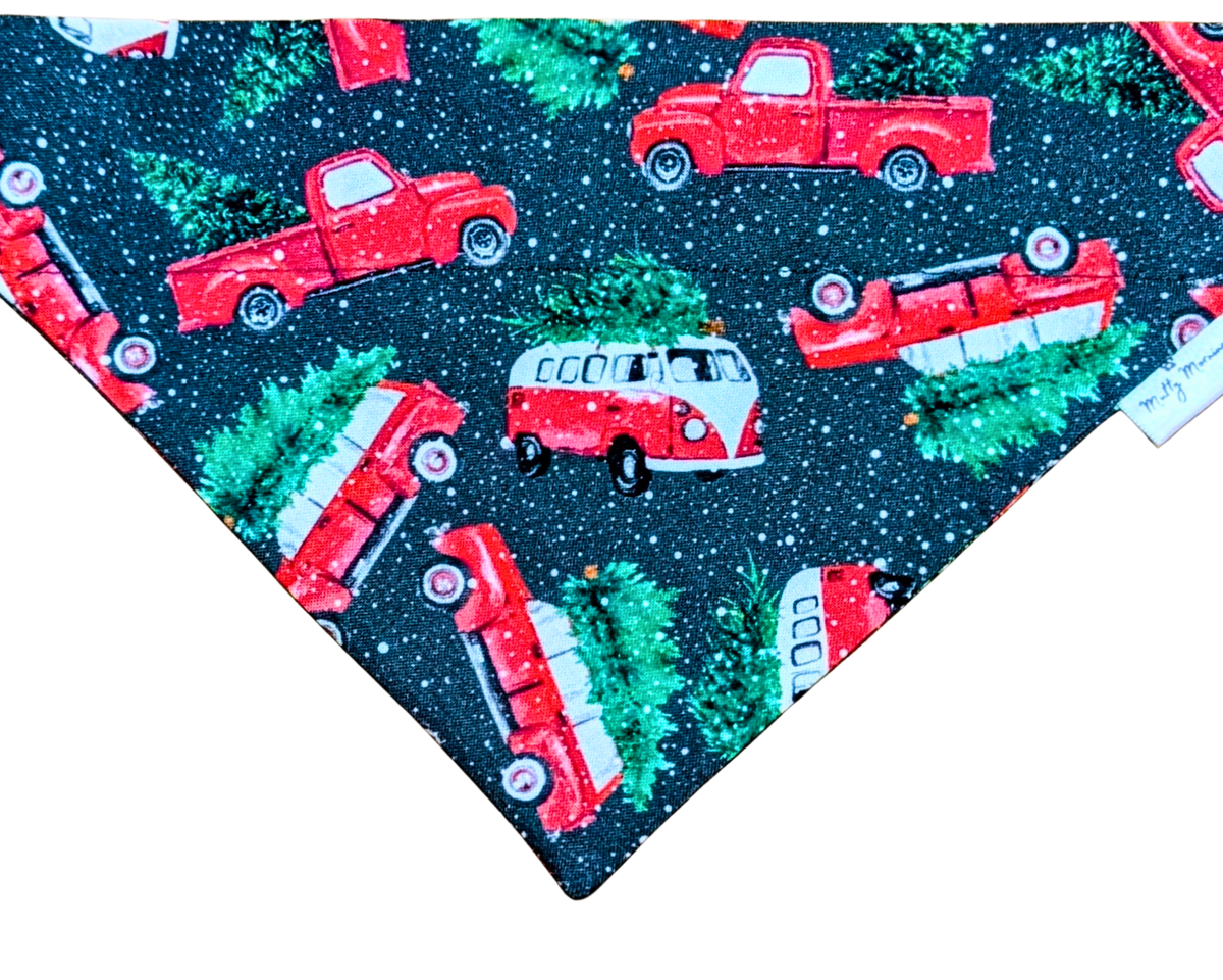 Tree Farm Traditions Pet Bandana - Mutty Mornings